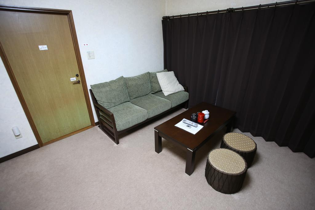 Minshuku Tenhou Hotel Takachiho Exterior photo